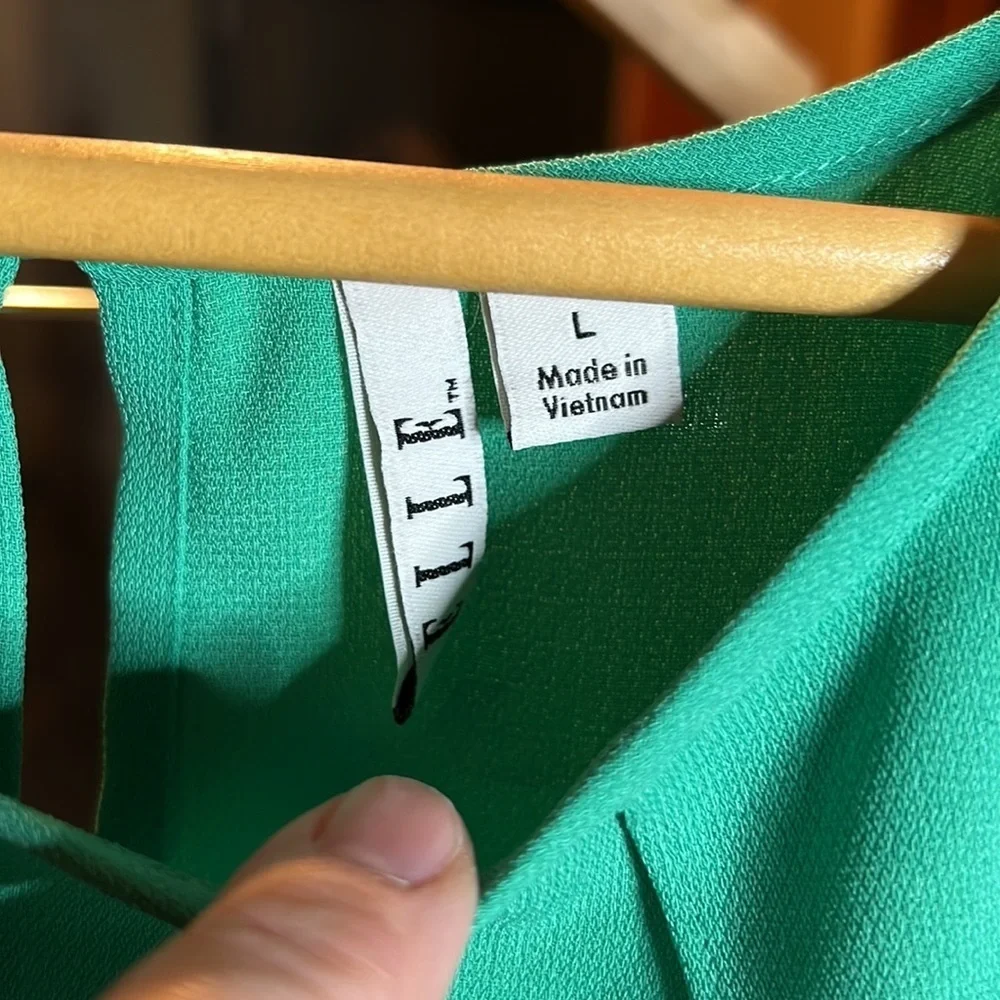 Elle sea green sleeveless tops Size Large - Picture 2 of 5